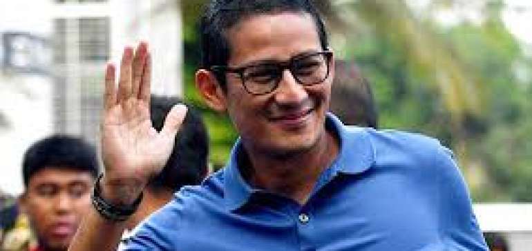 Kunjungi Kuansing, Sandiaga Uno Diharapkan Bisa Mengangkat Festival Pacu Jalur